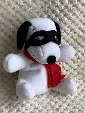 Irwin Toys Plush Snoopy Dog Toy Red Baron Style Stuffed Animal Toy READ